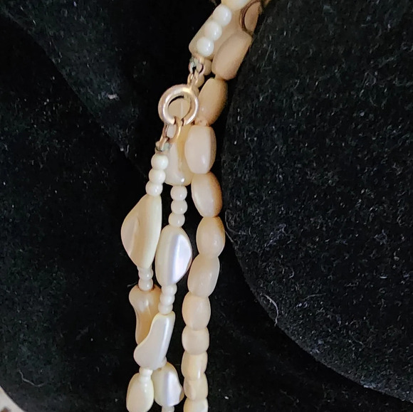 Vintage mother of pearl necklaces‎ - Picture 16 of 16